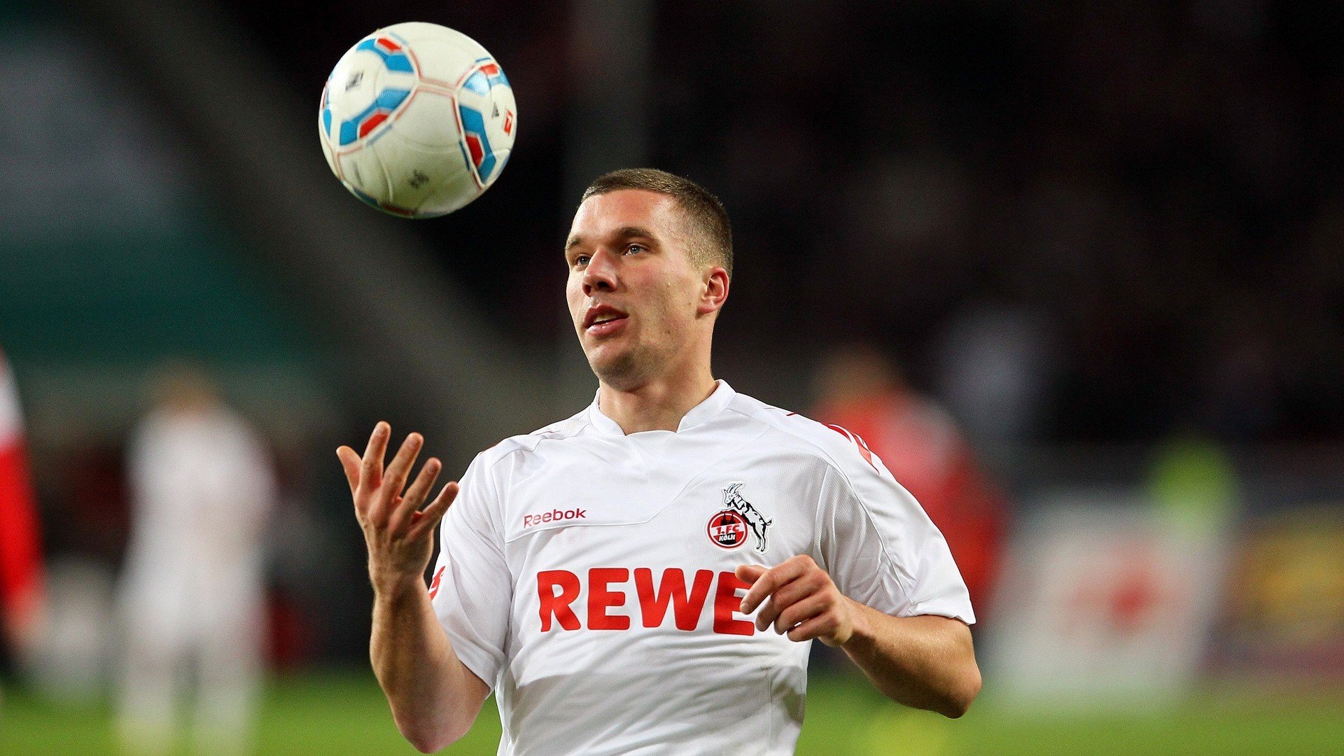 中国足球青少年足球场地建设数量持续增长，全国青少年足球试点县